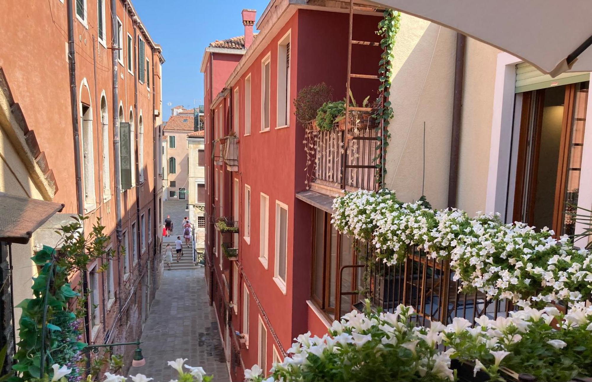 Hinc Domus - Venezia Historical City Center Экстерьер фото